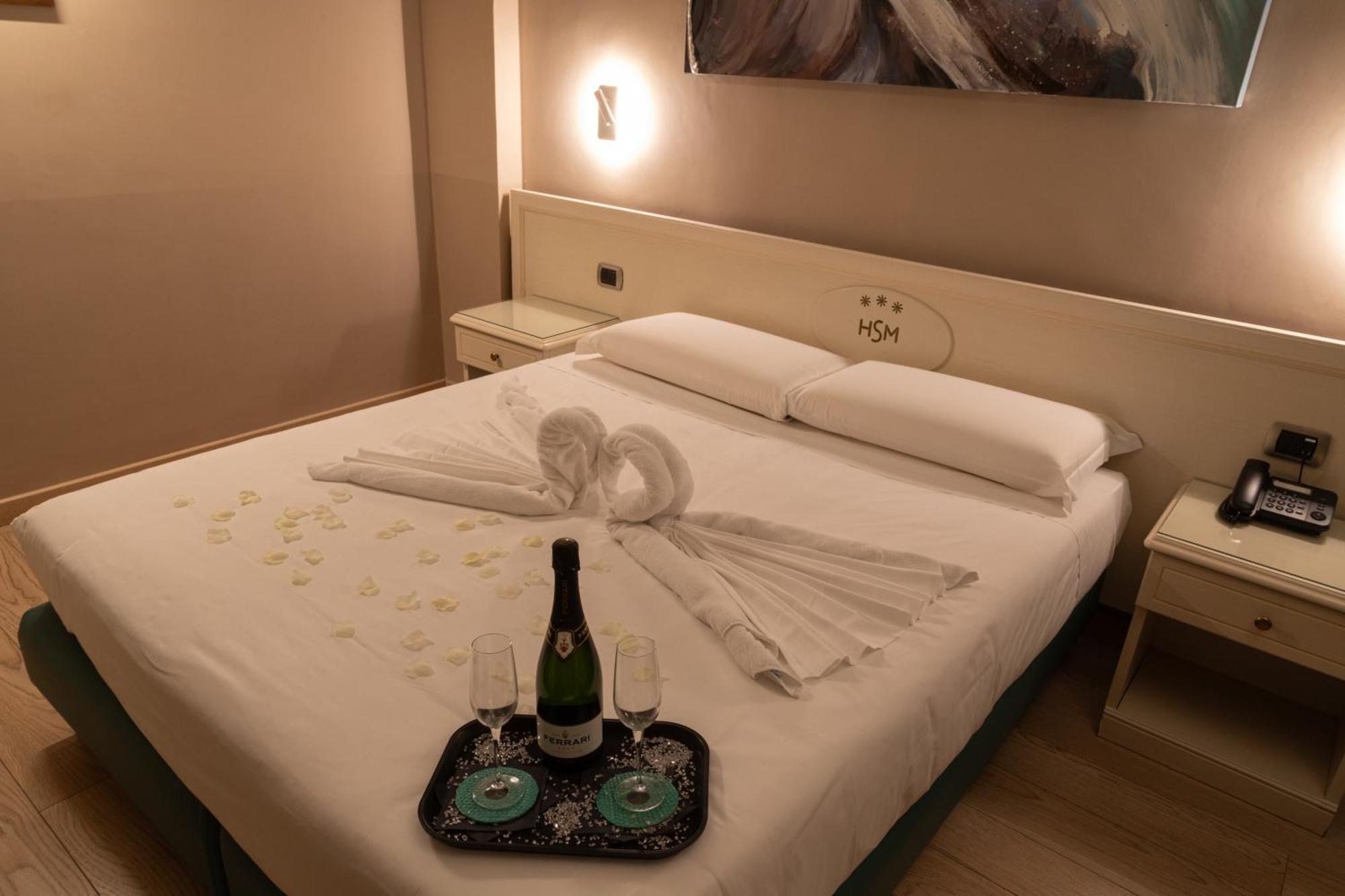 Hotel Santa Maura Рим Экстерьер фото