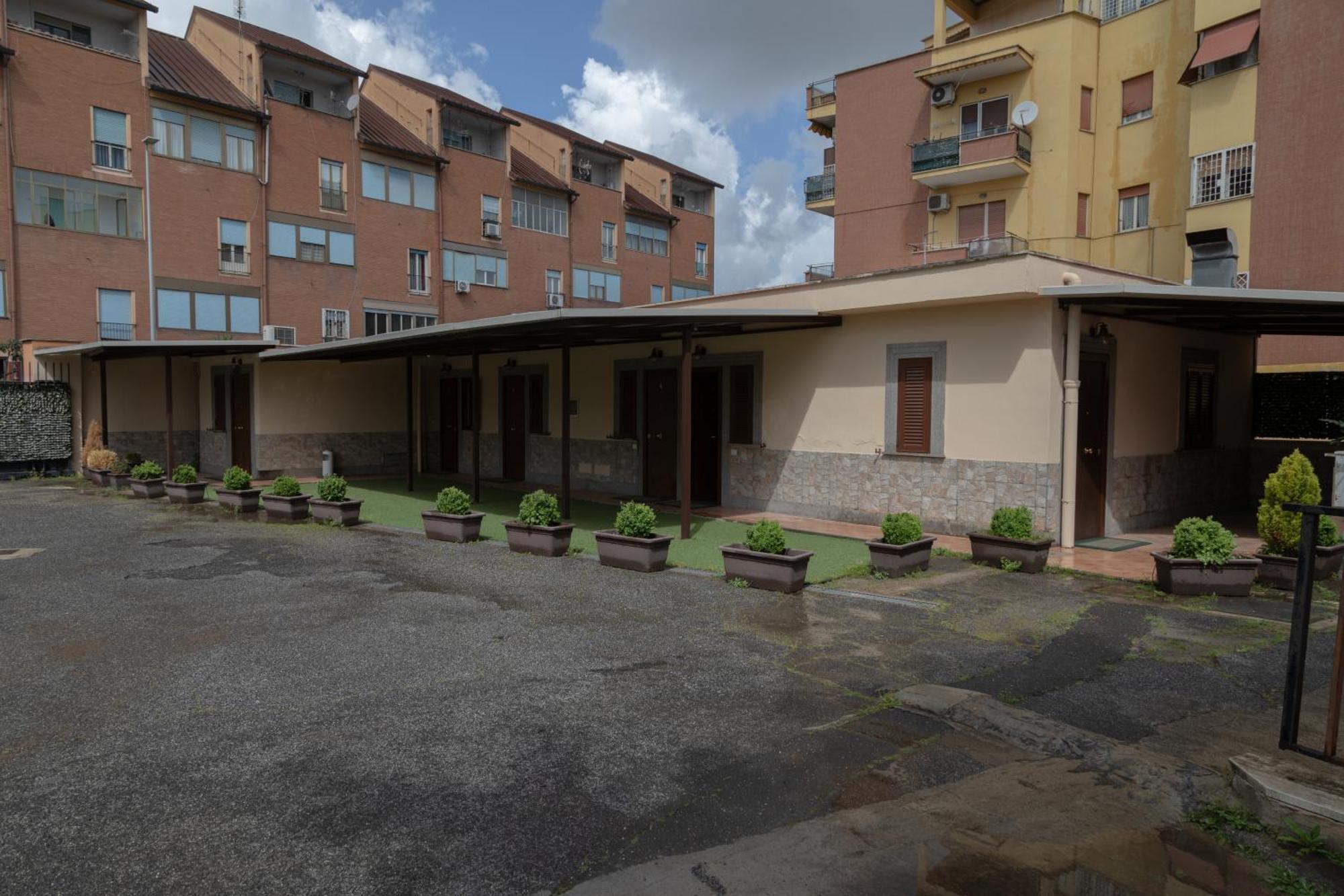 Hotel Santa Maura Рим Экстерьер фото