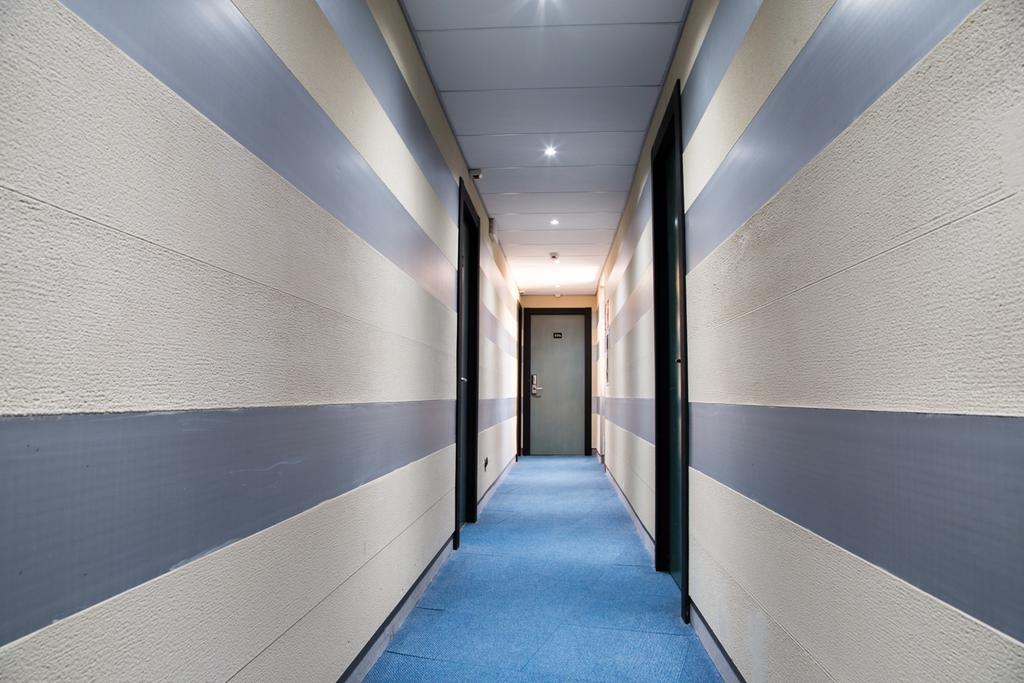 Hotel Santa Maura Рим Экстерьер фото